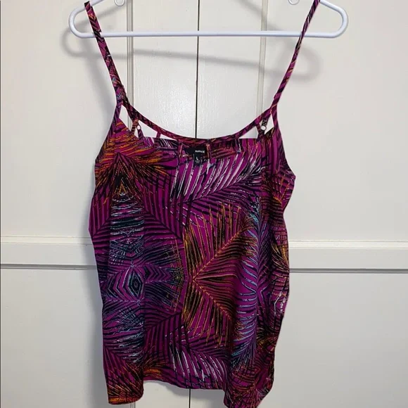 Hurley Large Red Spaghetti Strap Sleeveless Camisole with Asymmetrical Cut Out - Picture 1 of 9